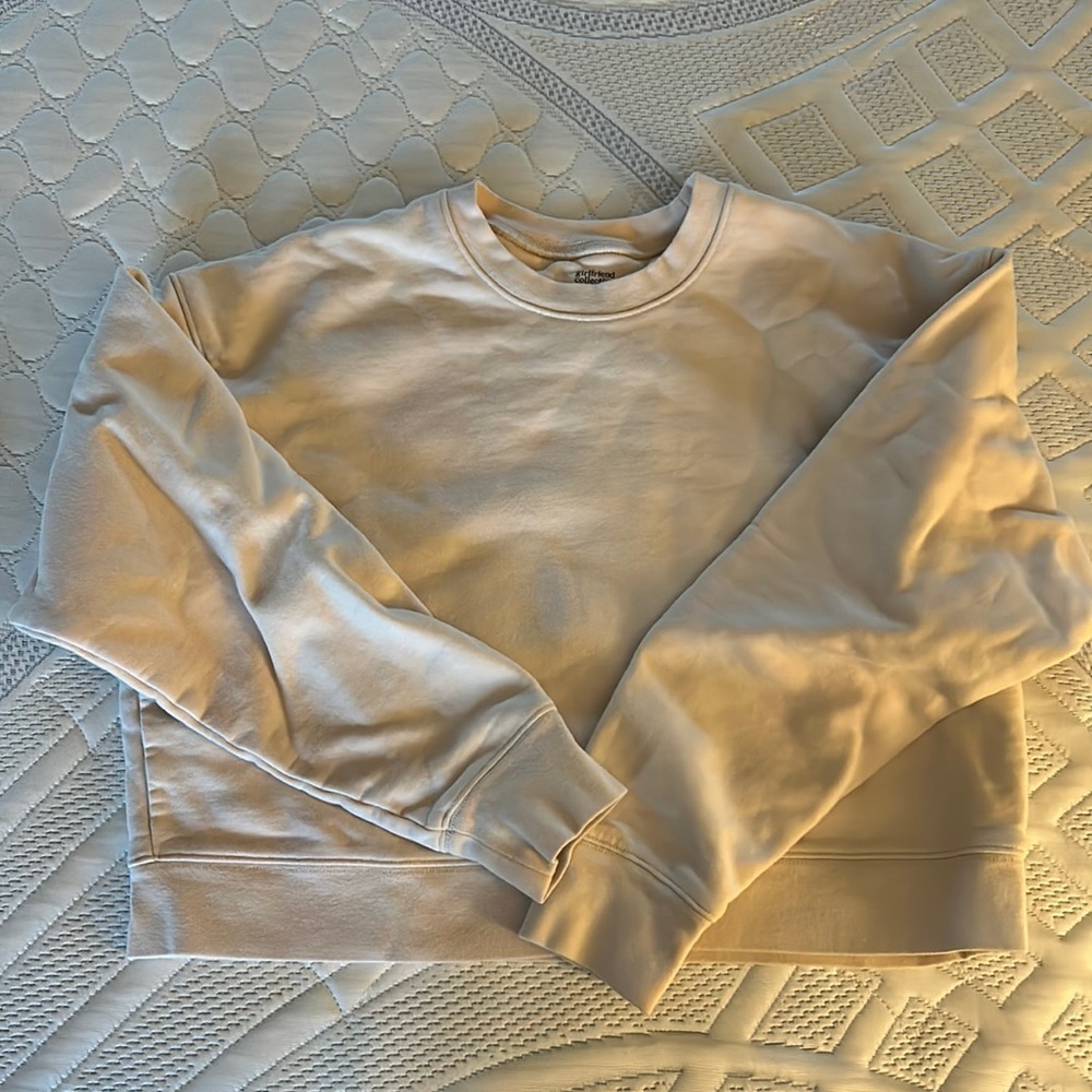 Girlfriend Collective Cropped Crewneck Sweatshirt Size Medium